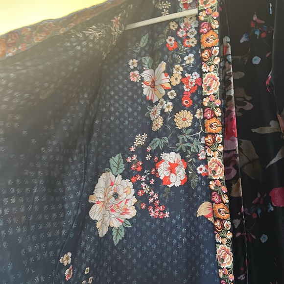 JOHNNY WAS Velvet Kehlani Reversible Kimono Size Small - Picture 9 of 16